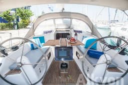Hanse 345 in Lefkada / D-Marin Marina Lefkas thumbnail 3