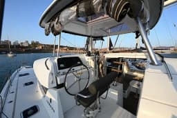 Lagoon 42 in Lefkada / D-Marin Marina Lefkas thumbnail 9