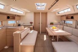 Oceanis 51.1 in Lavrion Main Port thumbnail 10