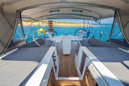 Oceanis 51.1 in Lavrion Main Port thumbnail 9