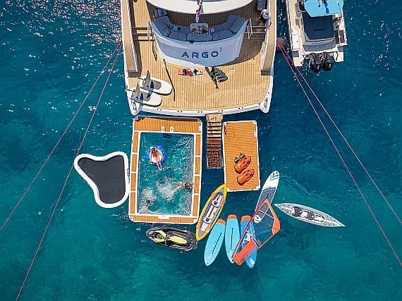 Luxury Motor Yacht in Split / Port of Split / West Harbour - Photo 3