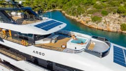 Luxury Motor Yacht in Split / Port of Split / West Harbour thumbnail 2
