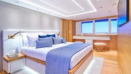 Luxury Motor Yacht in Split / Port of Split / West Harbour thumbnail 8