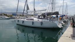 Oceanis 43 in Elefsina / Kalympaki Marina thumbnail 11
