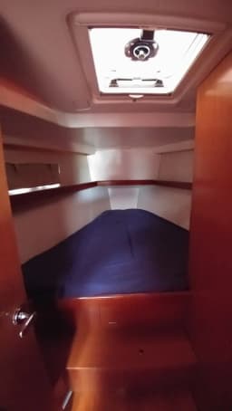 Oceanis 43 in Elefsina / Kalympaki Marina thumbnail 17