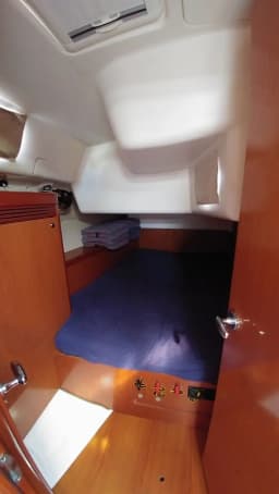 Oceanis 43 in Elefsina / Kalympaki Marina thumbnail 23