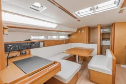 Sun Odyssey 519 in Skopelos / Elios / Neo Klima thumbnail 5