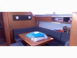 Bavaria 46 Cruiser in Lefkada / Nikiana Marina thumbnail 2