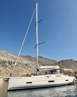 Dufour 430 in Kos / Marina Kos thumbnail 7
