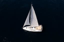 Oceanis 40.1 in Athens / Alimos Marina thumbnail 12