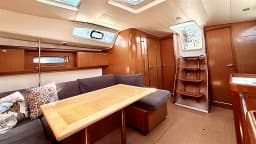 Oceanis 40 in Fethiye / Yes Marina thumbnail 11
