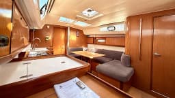 Oceanis 40 in Fethiye / Yes Marina thumbnail 13