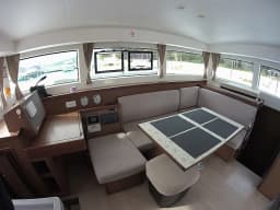 Lagoon 40 in Rogoznica / Marina Frapa thumbnail 18