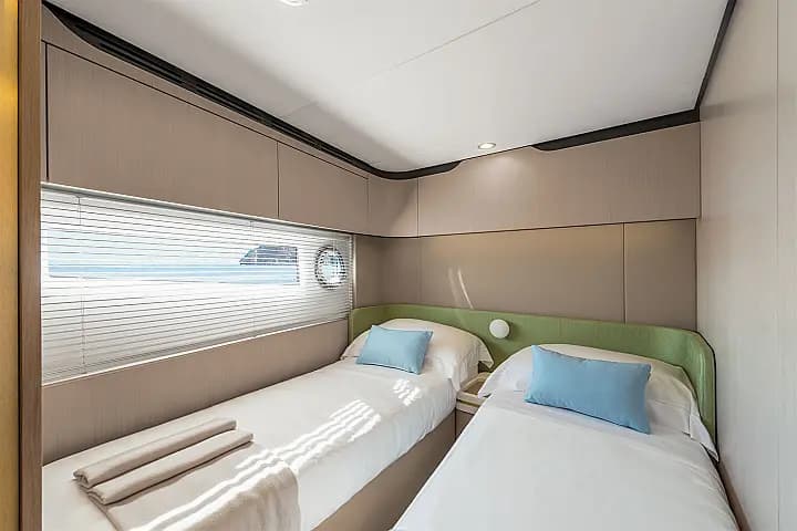 Azimut 60 in Kaštel Gomilica / Marina Kaštela - Photo 4