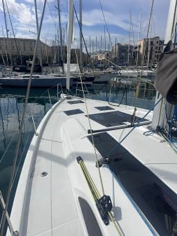 Dufour 48 in Procida / Marina di Procida thumbnail 7