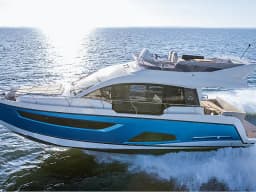 Sealine F430 in Pula / Tehnomont Marina Veruda thumbnail 11