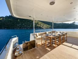 Motoryacht in Marmaris Yacht Marina thumbnail 3