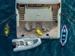 Motoryacht in Marmaris Yacht Marina thumbnail 5