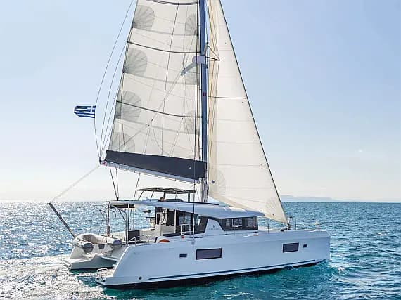 Lagoon 42 in Lavrion / Olympic Marina - Photo 1