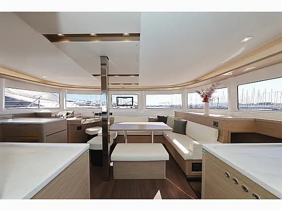 Lagoon 46 in Sukošan / D-Marin Dalmacija Marina - Photo 3