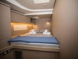 Oceanis 51.1 in Athens / Alimos Marina thumbnail 10