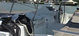 Lagoon 450 Fly in Naples / Darsena Acton thumbnail 5
