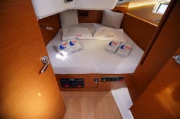 Sun Odyssey 490 in Marmaris / Albatros Marina thumbnail 16