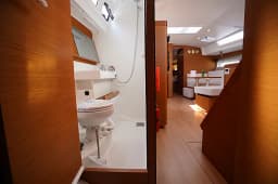 Sun Odyssey 490 in Marmaris / Albatros Marina thumbnail 17
