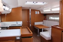 Sun Odyssey 440 in Grenada / St. George's / Port Louis Marina thumbnail 5