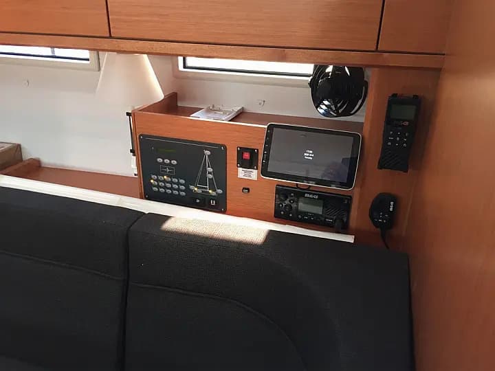 Bavaria 46 Cruiser in Skiathos - Photo 5