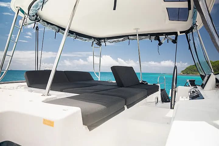 Lagoon 46 in Eden Island / Mahe, Victoria / Eden Island Marina - Photo 5