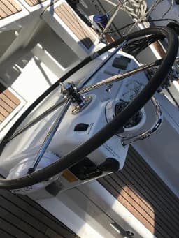 Oceanis 45 in Mallorca / Palma de Mallorca / La Lonja Marina Charter thumbnail 9