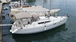 Sun Odyssey 36i in Lavrion Main Port thumbnail 7