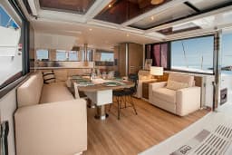 Bali 4.4 in Athens / Alimos Marina thumbnail 9
