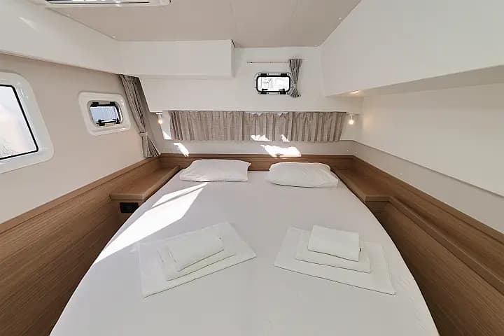Lagoon 42 in Sukošan / D-Marin Dalmacija Marina - Photo 5