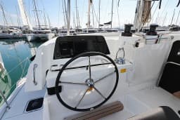 Lagoon 42 in Sukošan / D-Marin Dalmacija Marina thumbnail 7