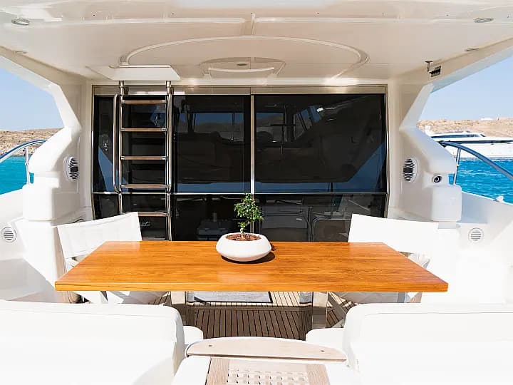 Ferretti 53 in Mykonos / Port of Mykonos - Photo 5