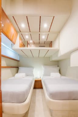 Ferretti 53 in Mykonos / Port of Mykonos thumbnail 9
