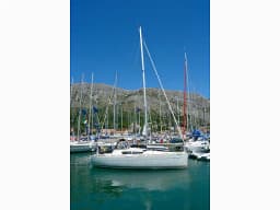 Sun Odyssey 33i in Dubrovnik / ACI Marina Dubrovnik thumbnail 9