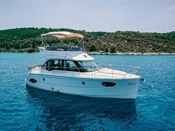 Bavaria E40 Fly in Seget Donji / Marina Baotić - Photo 1