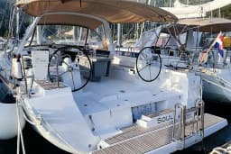 Oceanis 45 in Tivat / Porto Montenegro thumbnail 9
