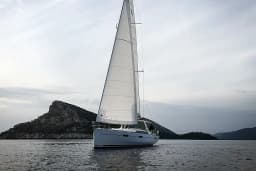 Oceanis 45 in Tivat / Porto Montenegro thumbnail 3