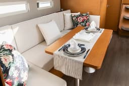 Sun Odyssey 410 in Volos / Port of Volos thumbnail 9