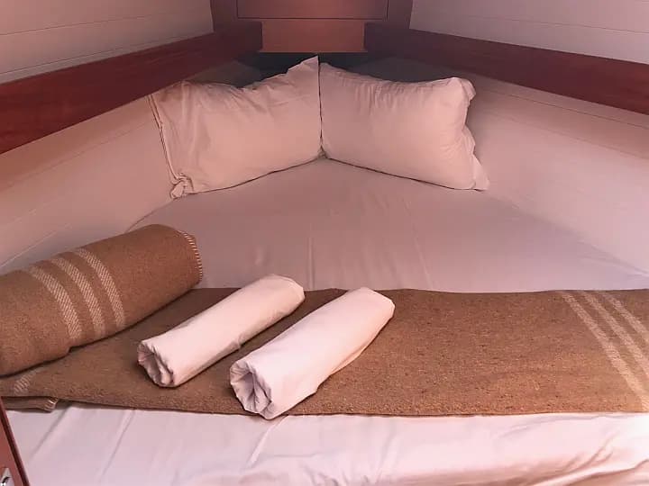 Bavaria Cruiser 34 in Sardinia / Portisco / Cala dei Sardi - Photo 4