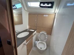Bavaria 46 Cruiser in Fethiye / Yacht Club Mai thumbnail 12
