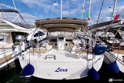 Oceanis 51.1 in Puntone / Marina di Scarlino thumbnail 9