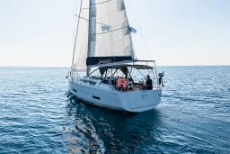 Dufour 390 in Kos / Marina Kos thumbnail 4