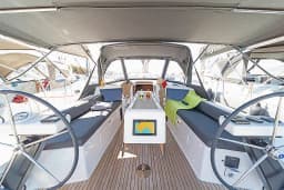 Dufour 390 in Kos / Marina Kos thumbnail 7