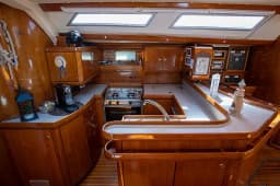Jeanneau 51 in Palaio Faliro / Flisvos Marina thumbnail 6