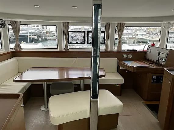 Lagoon 42 in Volos / Port of Volos - Photo 3